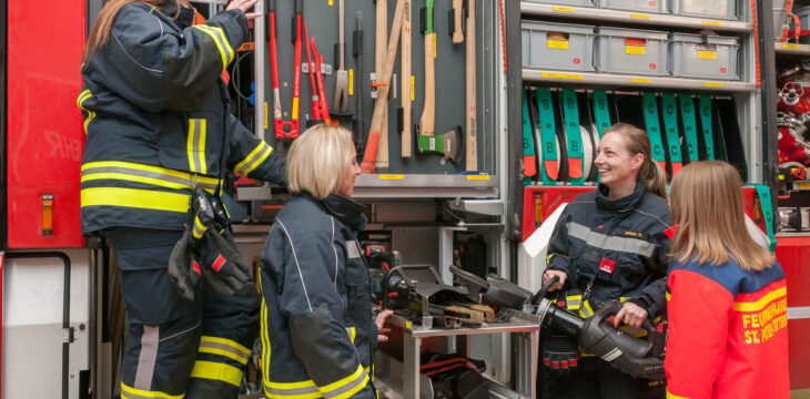 Power-Frauen bei der Feuerwehr? 122 % Ja 🔥