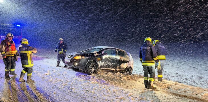 Verkehrsunfall Menschenrettung (T2) • 19.02.2026, 19:19 Uhr